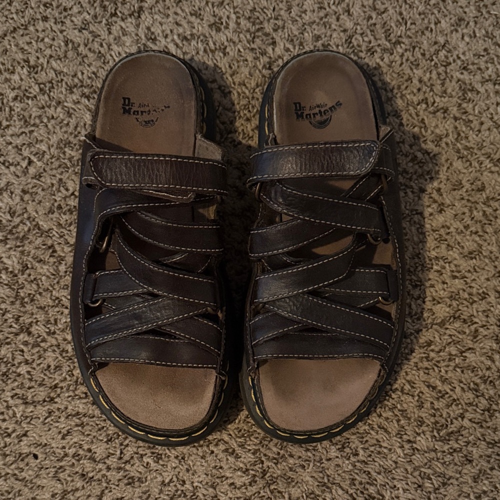 Vintage Dr. Martens Dark Brown Strappy Sandals ✨